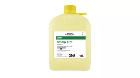 Pack Shot of Stomp Xtra Herbicide